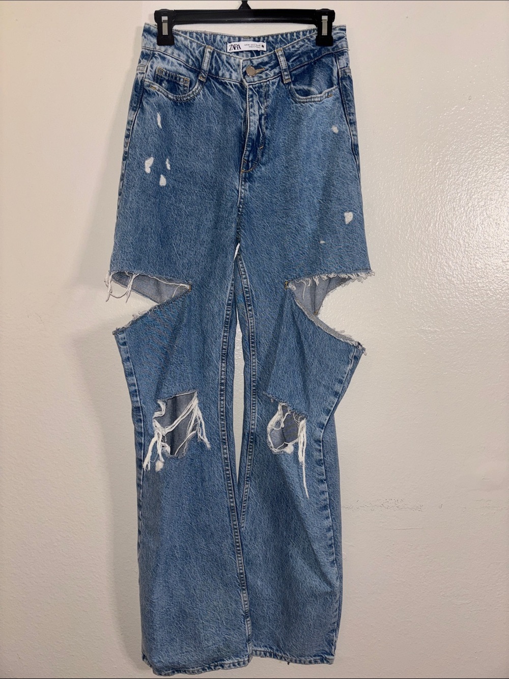 Zara Light Blue Distressed Wide-Leg Cut-Out Jeans